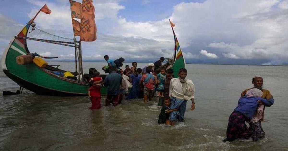 মে মাসে সাগরে ডুবে ৪২৭ রোহিঙ্গার মৃত্যু