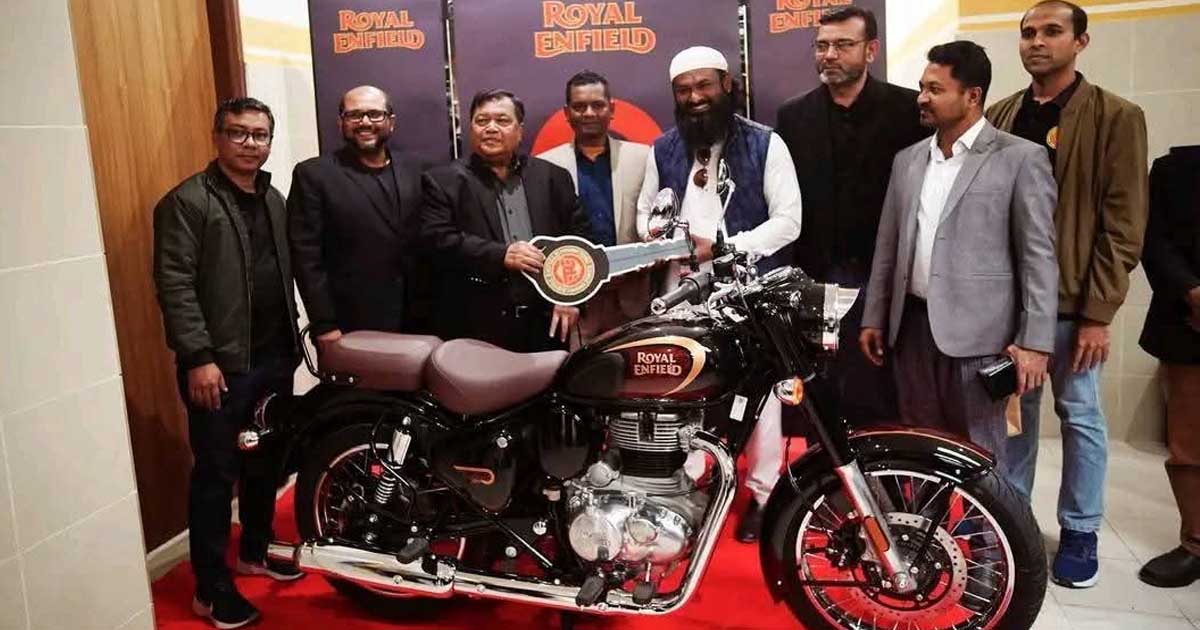 গাজীপুরে রয়েল এনফিল্ডের নতুন ডিলার শোরুম উদ্বোধন