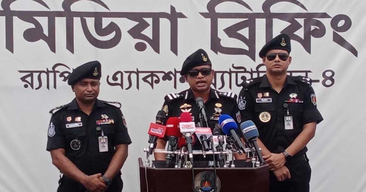 পশুর হাটে চাঁদাবাজি করলে কঠোর ব্যবস্থা