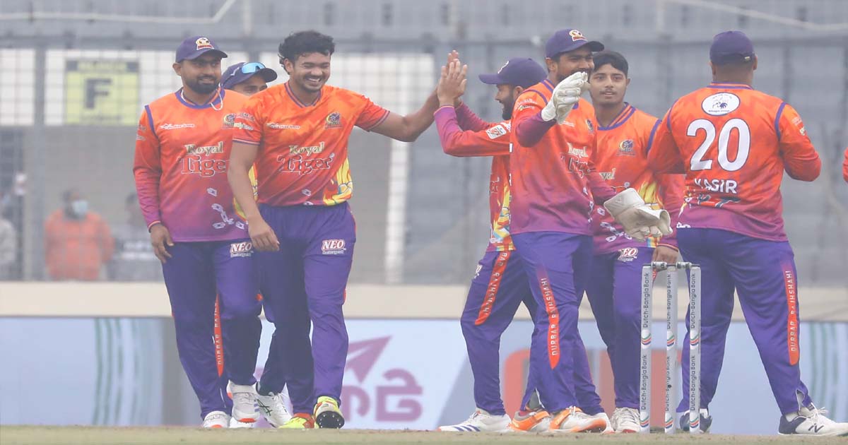 তাসকিনের ৭ উইকেট, রাজশাহীর ১৭৫ রানের  চ্যালেঞ্জিং লক্ষ্য