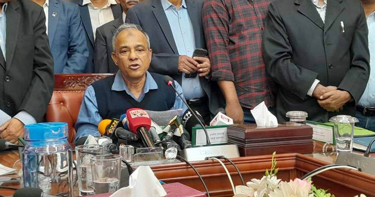 ‘অবৈধ বিদেশিদের বাংলাদেশে থাকতে দেওয়া হবে না’