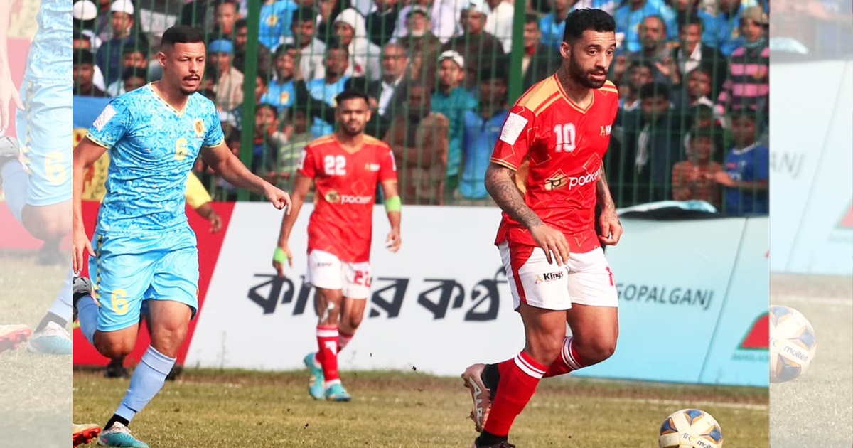 দামাশেনো-রবিনিওর গোলে আবাহনীকে হারাল বসুন্ধরা কিংস