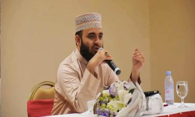 পবিত্র দিনে যে বিশেষ বার্তা দিলেন আজহারী