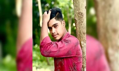 সীতাকুণ্ডে সড়কে স্কুল ছাত্রের মৃত্যু 