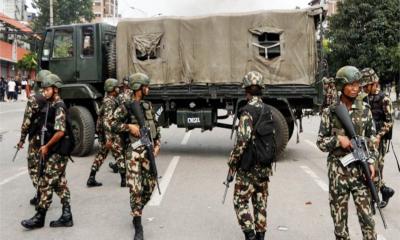 নেপালে সহিংস বিক্ষোভের মাঝে নিরাপত্তার দায়িত্ব নিয়েছে সেনাবাহিনী