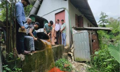 বোয়ালখালীতে অস্বাস্থ্যকর পরিবেশে মিষ্টি তৈরির অভিযোগে লাখ টাকা জরিমানা