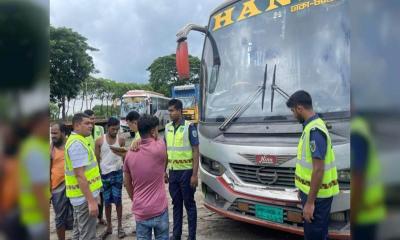 পদুয়ার বাজার ইউটার্নে দুর্ঘটনা: অভিযুক্ত হানিফ পরিবহনের বাস আটক