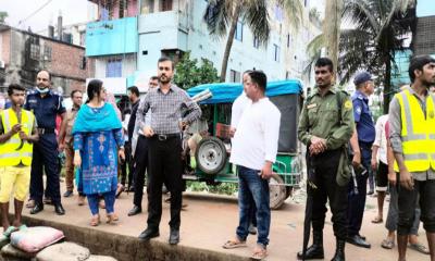 কালীগঞ্জে ৩০টি অবৈধ স্থাপনা উচ্ছেদ, ৭৭ হাজার টাকা জরিমানা