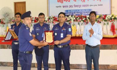 টাঙ্গাইল জেলার শ্রেষ্ঠ ওসি মির্জাপুর থানার রাশেদুল ইসলাম