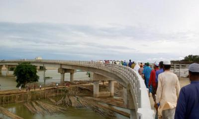 মধ্যনগরে উড়াল রেলপথ নির্মাণের দাবি
