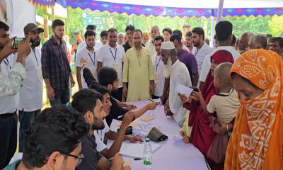 বিএনপির প্রতিষ্ঠাবার্ষিকীতে নরসিংদীতে ১৫০০ মানুষ পেলো বিনামূল্যে চিকিৎসা ও ওষুধ