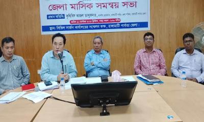 চিকিৎসকরা ঈশ্বরের কাজ করেন: রাঙামাটি জেলা পরিষদ চেয়ারম্যান