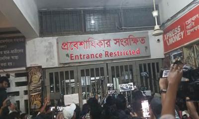থমথমে ঢাবি ক্যাম্পাস, সতর্ক অবস্থানে আইনশৃঙ্খলা বাহিনী