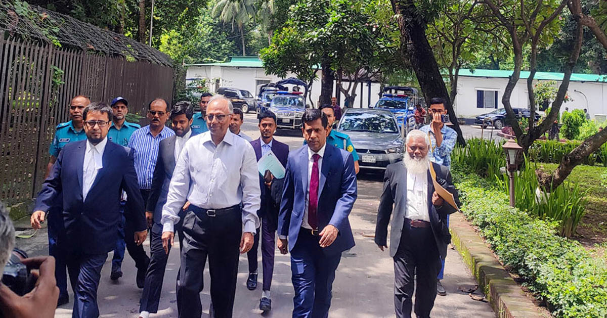 শেখ হাসিনার বিরুদ্ধে সাক্ষ্য দিচ্ছেন মাহমুদুর রহমান