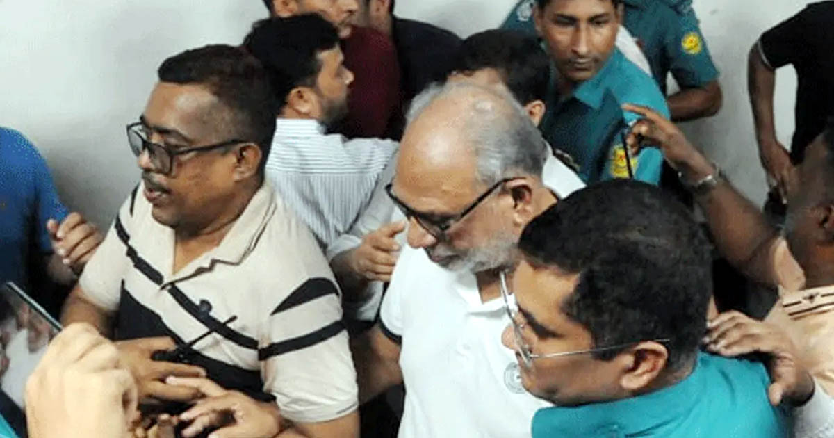 জিজ্ঞাসাবাদের জন্য ডিবি কার্যালয়ে লতিফ সিদ্দিকী
