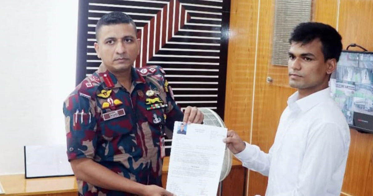 সেই ফেলানীর ছোট ভাই যোগ দিলেন বিজিবিতে