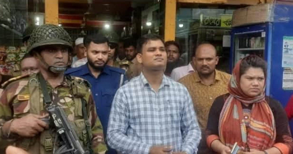 কটিয়াদীতে ভ্রাম্যমাণ আদালতের অভিযান: ১৫ ব্যবসা প্রতিষ্ঠানকে ৪৪ হাজার টাকা জরিমানা