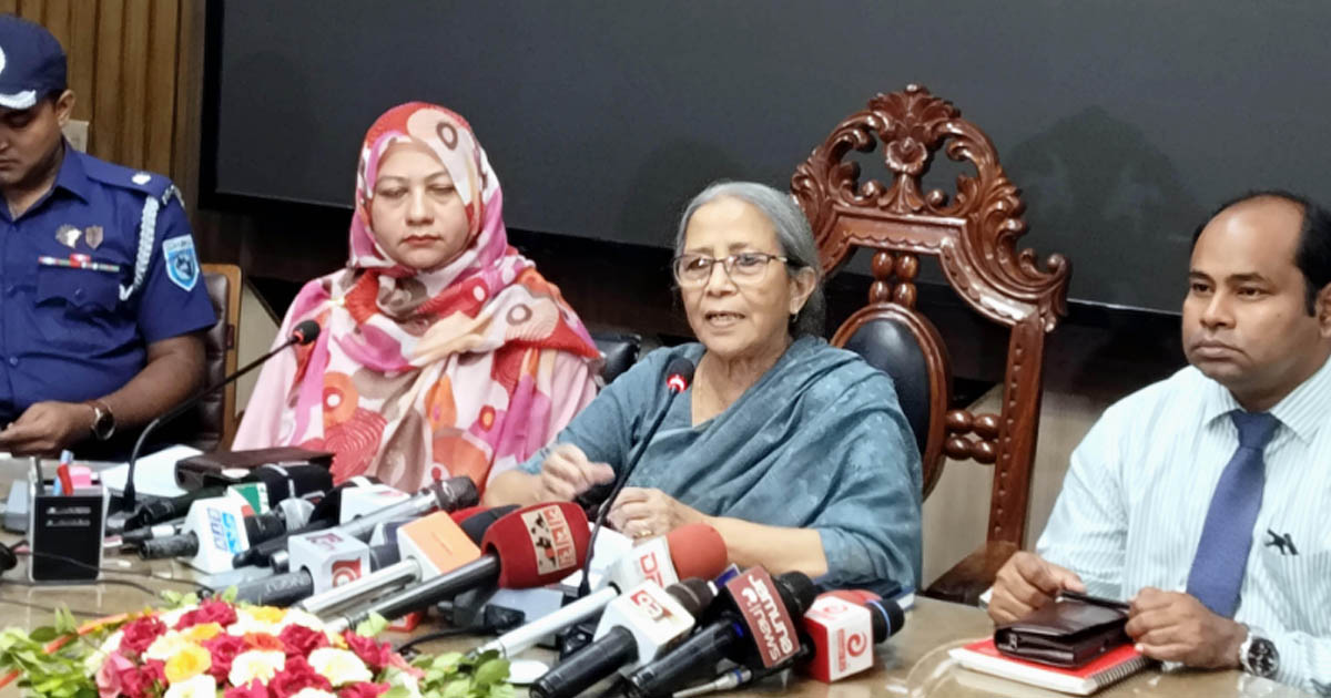 দুর্গাপূজা উপলক্ষে ভারতের জন্য ইলিশ পাঠানো, কোন চাপে নয়