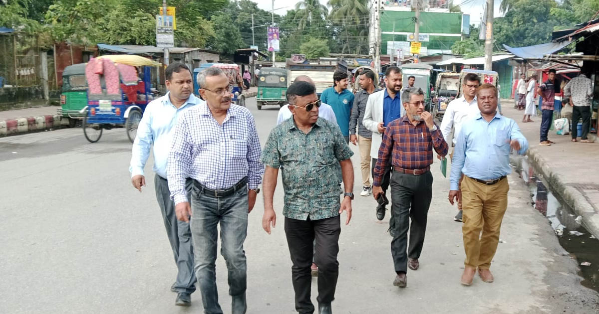 ময়মনসিংহে বিভিন্ন প্রকল্প পরিদর্শনে পরিকল্পনা কমিশনের প্রধান কবির আহামদ