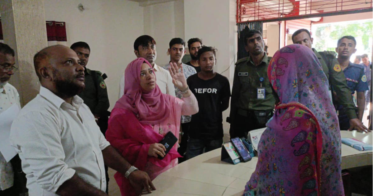 মহেশপুরে ভ্রাম্যমান আদালতের অভিযানে বিভিন্ন ক্লিনিকে জরিমানা ও সিলগালা