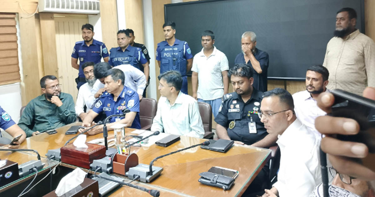 উত্তরা ইপিজেডে আন্দোলন: জামিনে মুক্ত শ্রমিক নেতা বাবু, কাজে ফেরার আহ্বান