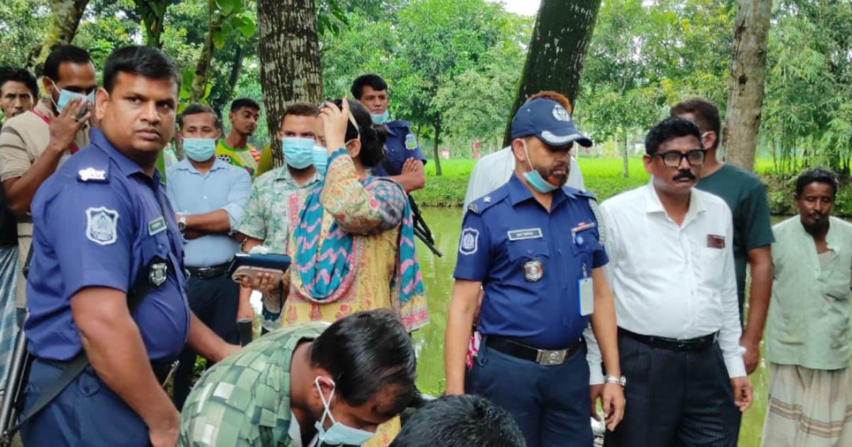 পূর্বধলায় আড়াই মাস পর কবর থেকে শিশুর লাশ উত্তোলন