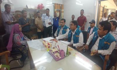 পীরগঞ্জে নানা অনিয়মে জর্জরিত উপজেলা স্বাস্থ্য কমপ্লেক্স