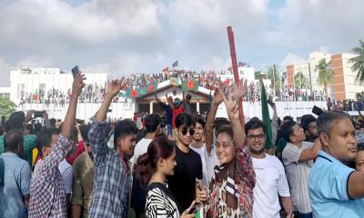 জুলাই সনদেই নির্বাচন চায় জামায়াত-এনসিপি, ভিন্ন অবস্থানে বিএনপি