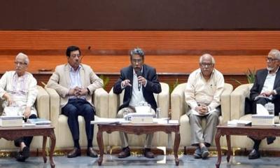 দীর্ঘ আলোচনার সুযোগ নেই, সনদ তৈরিতে দ্রুত সিদ্ধান্ত নিতে হবে