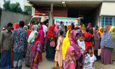 মেয়েকে আনতে গিয়ে প্রাণ গেল রজনীর, মাতৃহারা শিশুর কান্নায় ভারী সাদিপুর