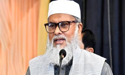 কারাগার পরিদর্শনকালে তোলা সেই ছবি নিয়ে যা বললেন ধর্ম উপদেষ্টা