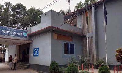 আড়াইহাজারে এক রাতে ২ বাড়িতে ডাকাতি, স্বর্ণালঙ্কার ও নগদ টাকা লুট