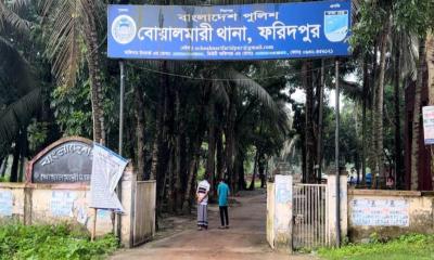 বোয়ালমারীতে বিদ্যুতের তারে জড়িয়ে জাহাজের মাস্টার নিহত