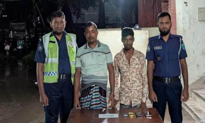 বোয়ালমারীতে যৌথ বাহিনীর অভিযানে মাদকসহ গ্রেপ্তার ২
