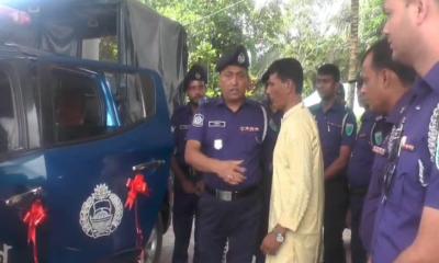 কর্মজীবন শেষে অবসর গ্রহণ: বড়লেখা থানার পক্ষ থেকে বিদায় সংবর্ধনা