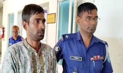 সন্তানকে পুকুরে ফেলে হত্যাচেষ্টা: সৎ পিতা গ্রেপ্তার