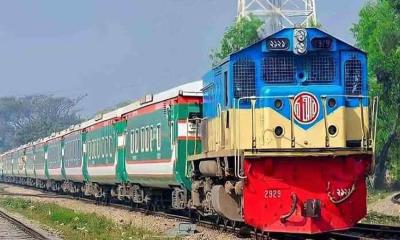 ছাত্র-জনতাকে ঢাকায় আনতে ট্রেন ভাড়া করল অন্তর্বর্তী সরকার
