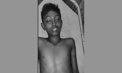 যশোরে ফুটবল খেলতে গিয়ে বজ্রপাতে স্কুলছাত্রের মৃত্যু