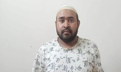সার উত্তোলনে জালিয়াতি: জয়পুরহাটে ডিলারের পুত্র গ্রেপ্তার