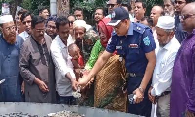 কুড়িগ্রামে জুলাই শহীদ স্মৃতি স্তম্ভ নির্মাণকাজের উদ্বোধন