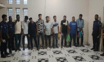 লোহাগড়ায় আন্তঃজেলা ডাকাত চক্রের ৯ সদস্য গ্রেপ্তার
