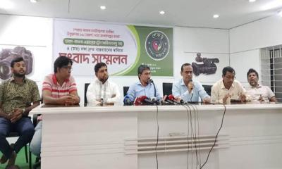 পাবনায় ১৬ দফার ৪ দফা দ্রুত বাস্তবায়নের দাবিতে সংবাদ সম্মেলন