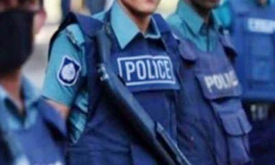 পুলিশের ৭৬ কর্মকর্তাকে একযোগে বদলি