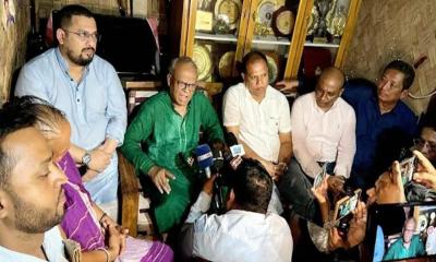 ঋতুপর্ণার ক্যান্সার আক্রান্ত মায়ের পাশে দাঁড়ালেন তারেক রহমান