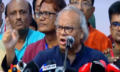 শেখ হাসিনা কলকাতায় অফিস খুলে কার্যক্রম চালাচ্ছেন