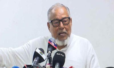 গণতান্ত্রিক ব্যবস্থা ফিরে না এলে ফের ফ্যাসিবাদের উত্থান ঘটবে