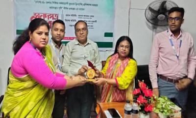 টাঙ্গাইলে ফ্রিল্যান্সিং প্রশিক্ষণ শেষে ৫০ জনকে সনদপত্র বিতরণ