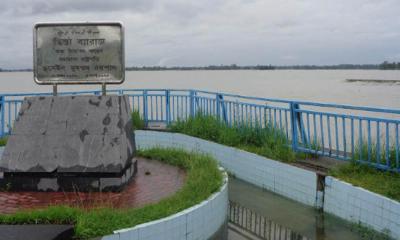 তিস্তার পানি বিপদসীমার ওপরে, নিন্মাঞ্চল প্লাবিত