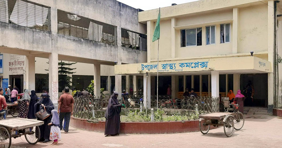 হাসপাতালে মিলছে না জলাতঙ্কের টিকা, বিপাকে আক্রান্তরা