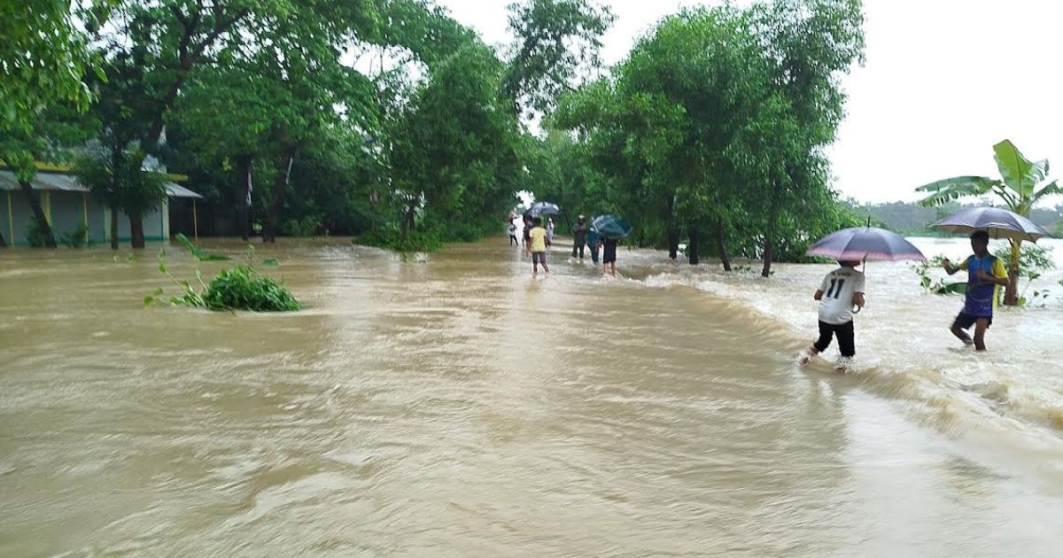 ফেনীর শতাধিক গ্রাম প্লাবিত, আশ্রয়কেন্দ্রে ৭ হাজার মানুষ